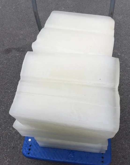 工業(yè)冰塊主要應(yīng)用于以下幾個方面