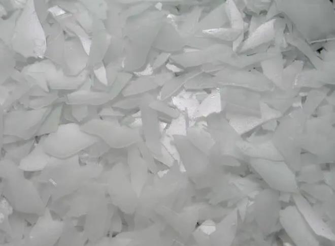 片冰機(jī)為什么要加鹽水？