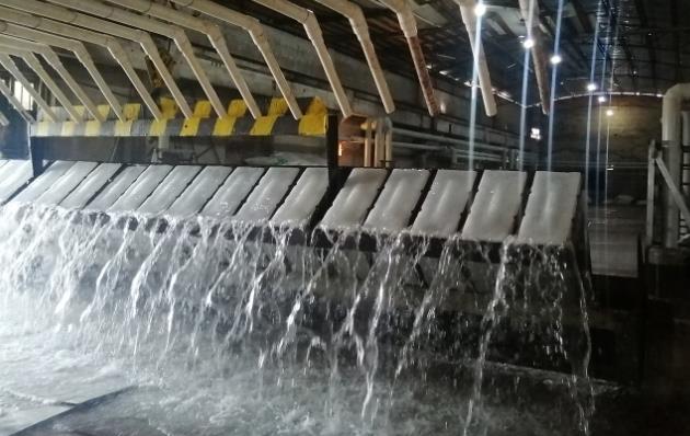 投資一個大型制冰廠的成本可高達幾十萬至百萬元不等 投資一個大型制冰廠的成本可高達幾十萬至百萬元不等