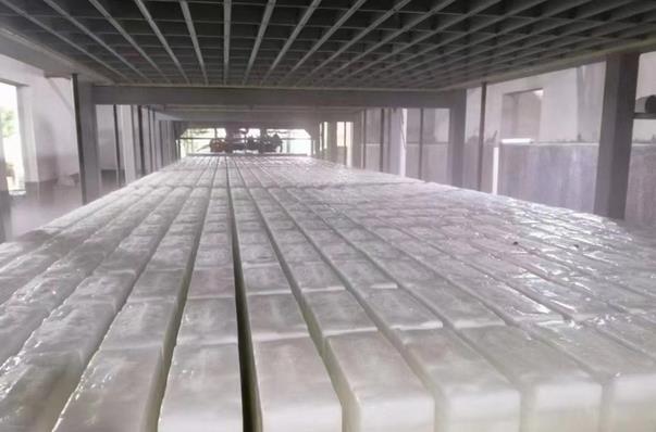 冰塊廠一天能生產多少噸冰，收入怎樣