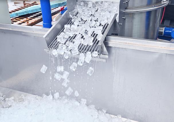 圓形冰塊好還是方形冰塊好 圓形冰塊好還是方形冰塊好