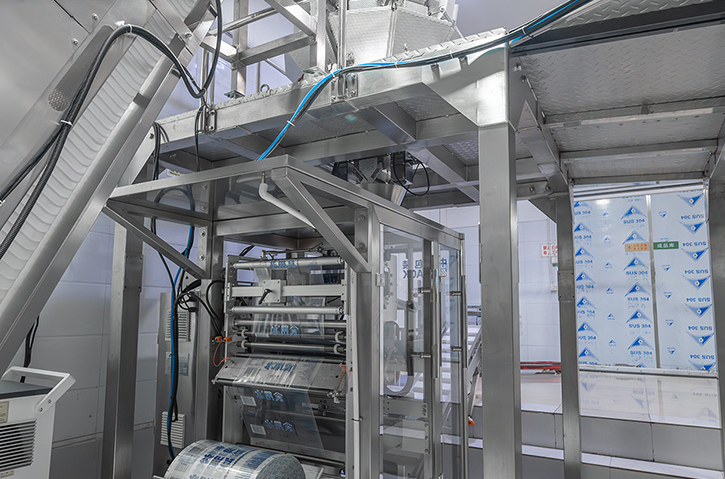 顆粒冰機(jī)設(shè)備 顆粒冰機(jī)設(shè)備