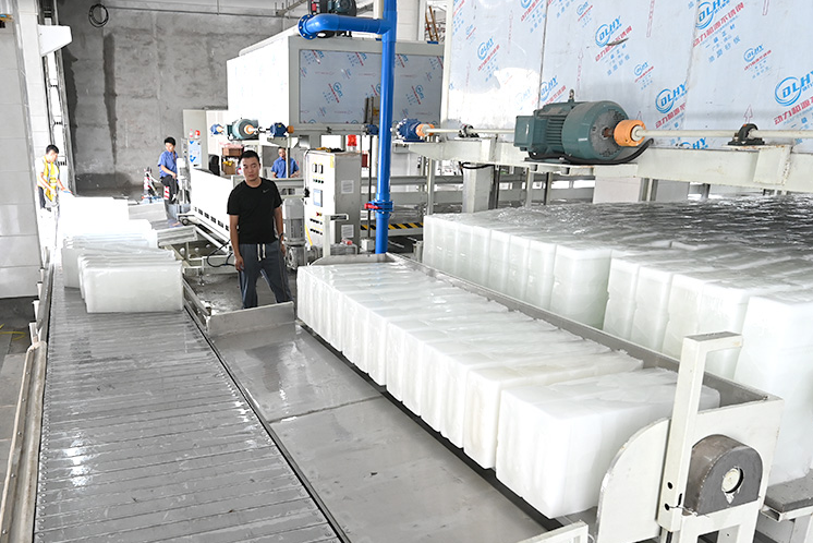 塊冰機(jī) 塊冰機(jī)